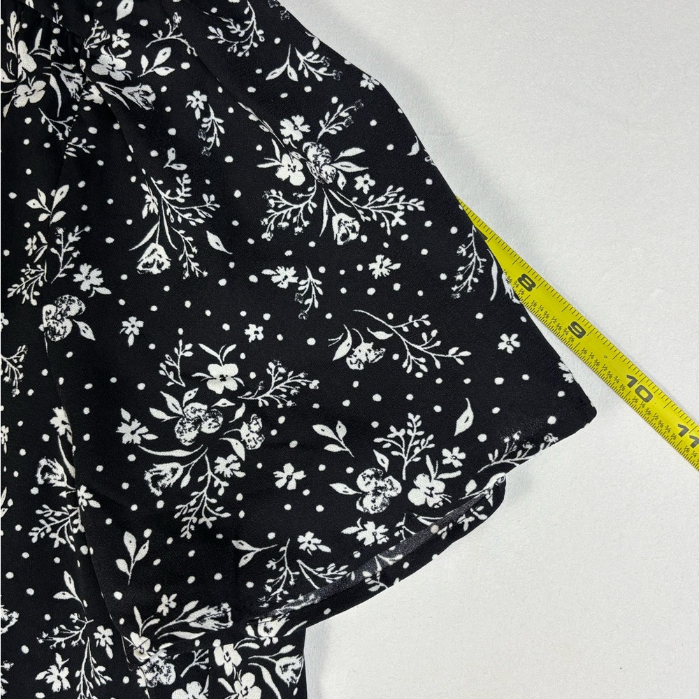 LC Lauren Conrad Black White Floral Tie Neck Blouse Size Large - Picture 5 of 8